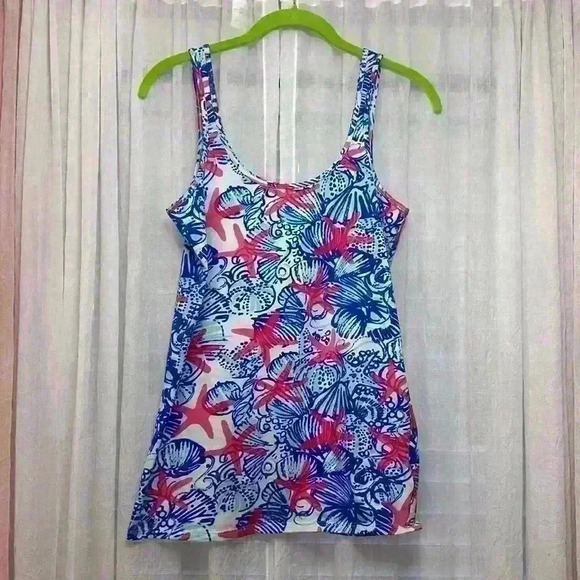 Lilly Pulitzer Medium Tabbie Tank in She She Shells Item # 8A - Picture 2 of 6